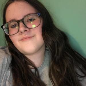 Meet your Posher, Caitlin